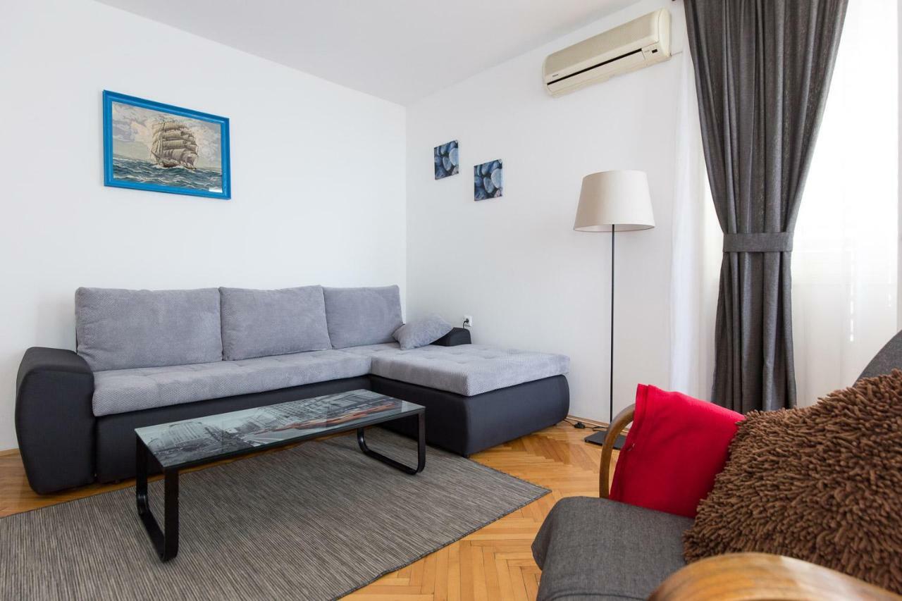 Apartment Babic Rijeka Extérieur photo